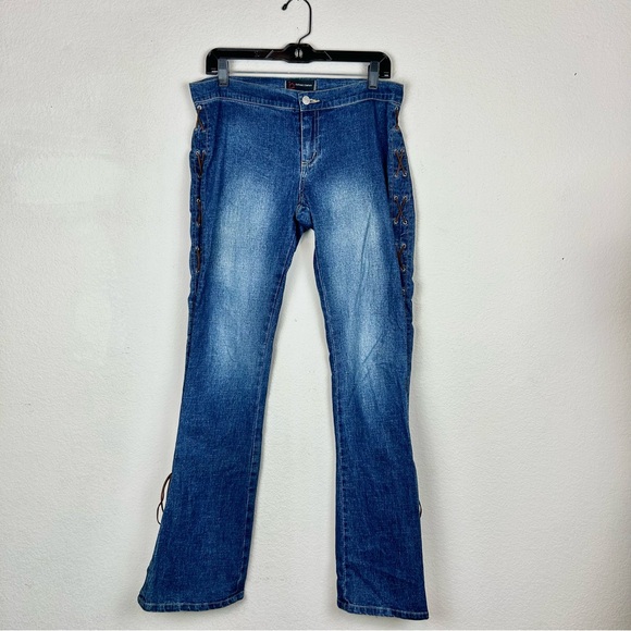 b Clothing Company Y2K Fadded Flare Leg Medium Wash Jeans - Picture 1 of 10